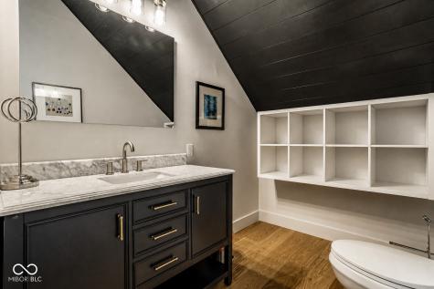 5425 N Capitol Avenue Indianapolis IN 46208