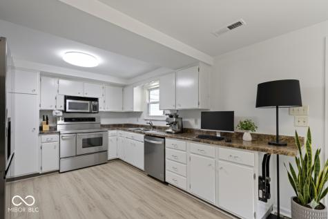 84 Bennett Road Carmel IN 46032