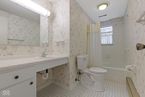 84 Bennett Road Carmel IN 46032