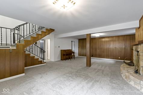 84 Bennett Road Carmel IN 46032