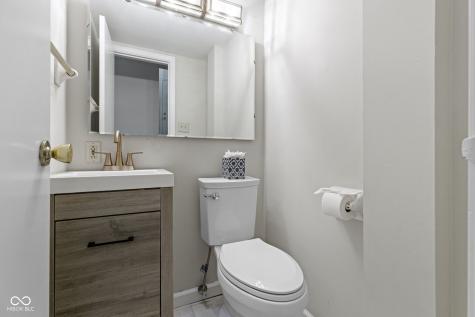 84 Bennett Road Carmel IN 46032