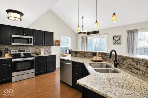 9682 Indigo Lane Fishers IN 46038