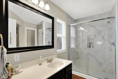 9682 Indigo Lane Fishers IN 46038