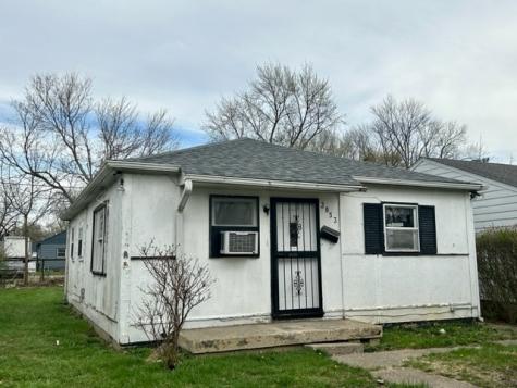 3053 Adams Street Indianapolis IN 46218