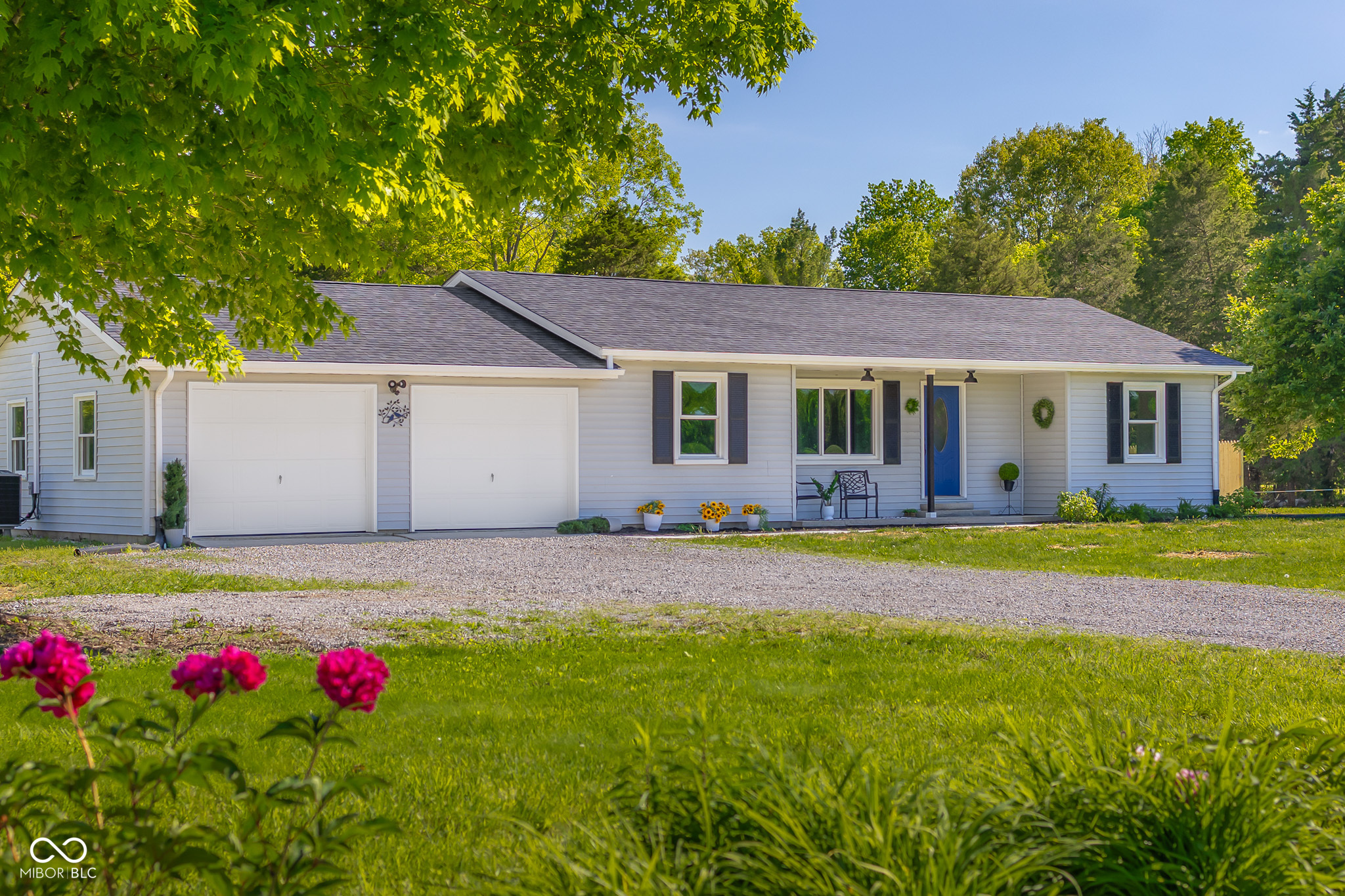 7685 W County Road 925 N Elizabethtown IN 47232