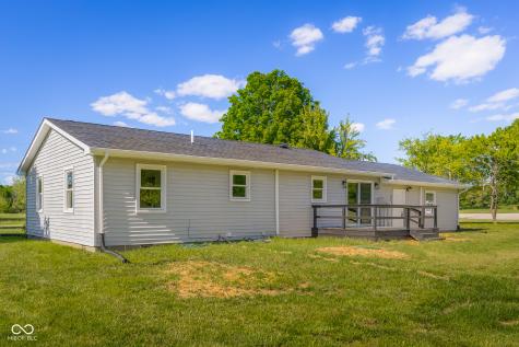 7685 W County Road 925 N Elizabethtown IN 47232