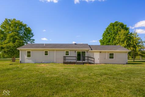 7685 W County Road 925 N Elizabethtown IN 47232