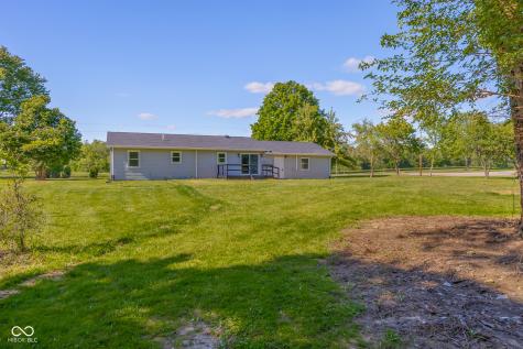 7685 W County Road 925 N Elizabethtown IN 47232
