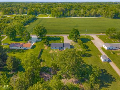7685 W County Road 925 N Elizabethtown IN 47232