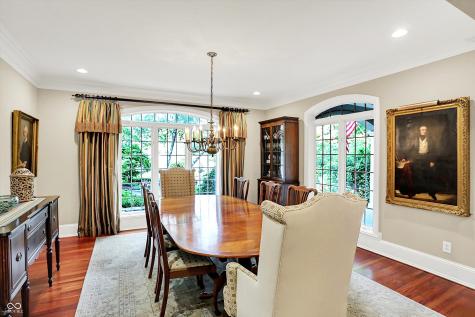 4530 Chase Oak Court Zionsville IN 46077