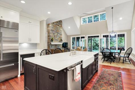 4530 Chase Oak Court Zionsville IN 46077