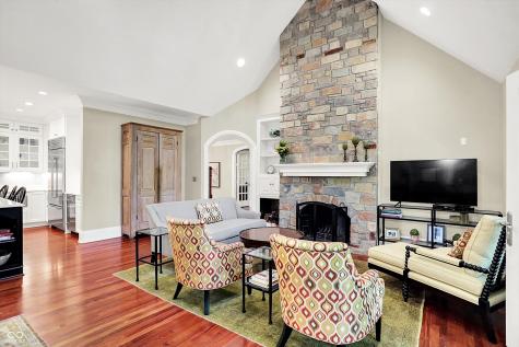4530 Chase Oak Court Zionsville IN 46077