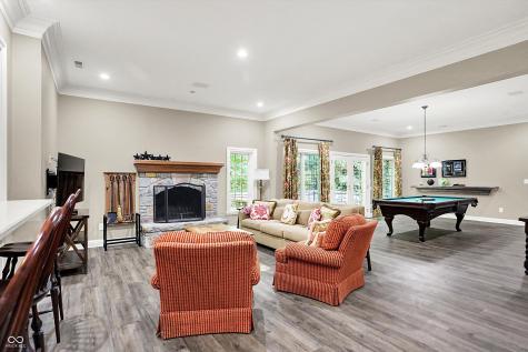 4530 Chase Oak Court Zionsville IN 46077