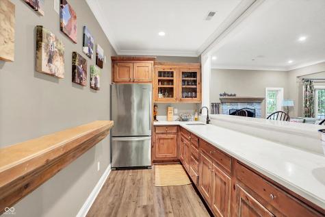 4530 Chase Oak Court Zionsville IN 46077