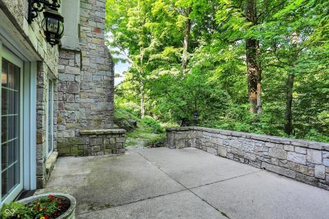 4530 Chase Oak Court Zionsville IN 46077