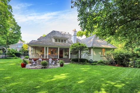 4530 Chase Oak Court Zionsville IN 46077