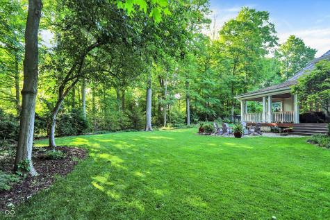 4530 Chase Oak Court Zionsville IN 46077