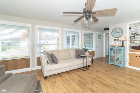 3722 Circle Boulevard Indianapolis IN 46220