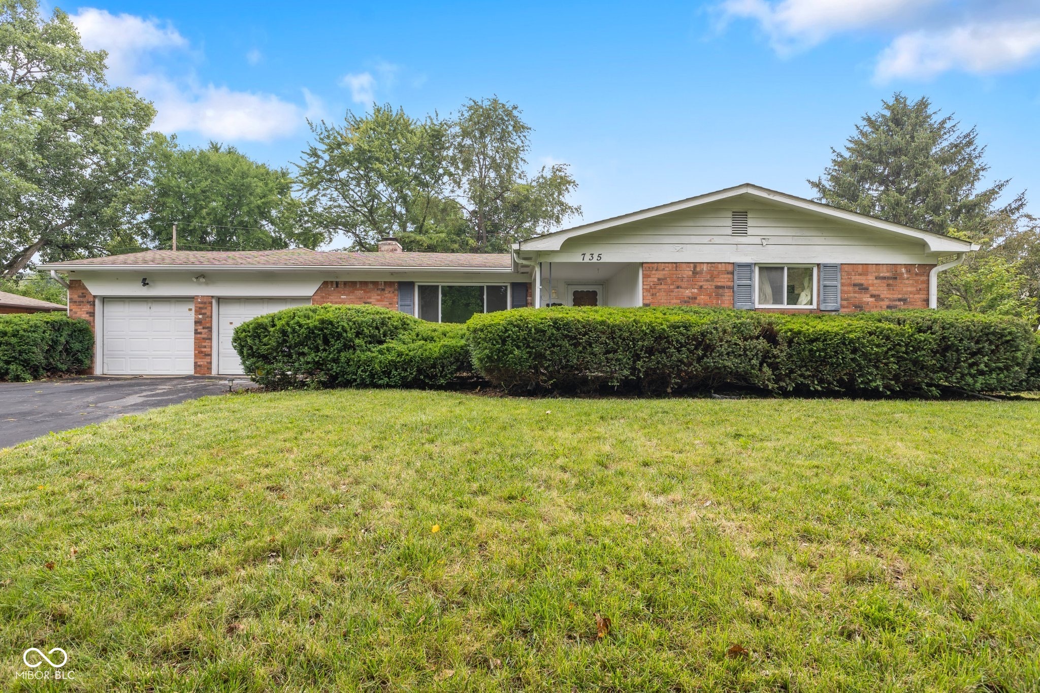 735 Auvergne Avenue Indianapolis IN 46203