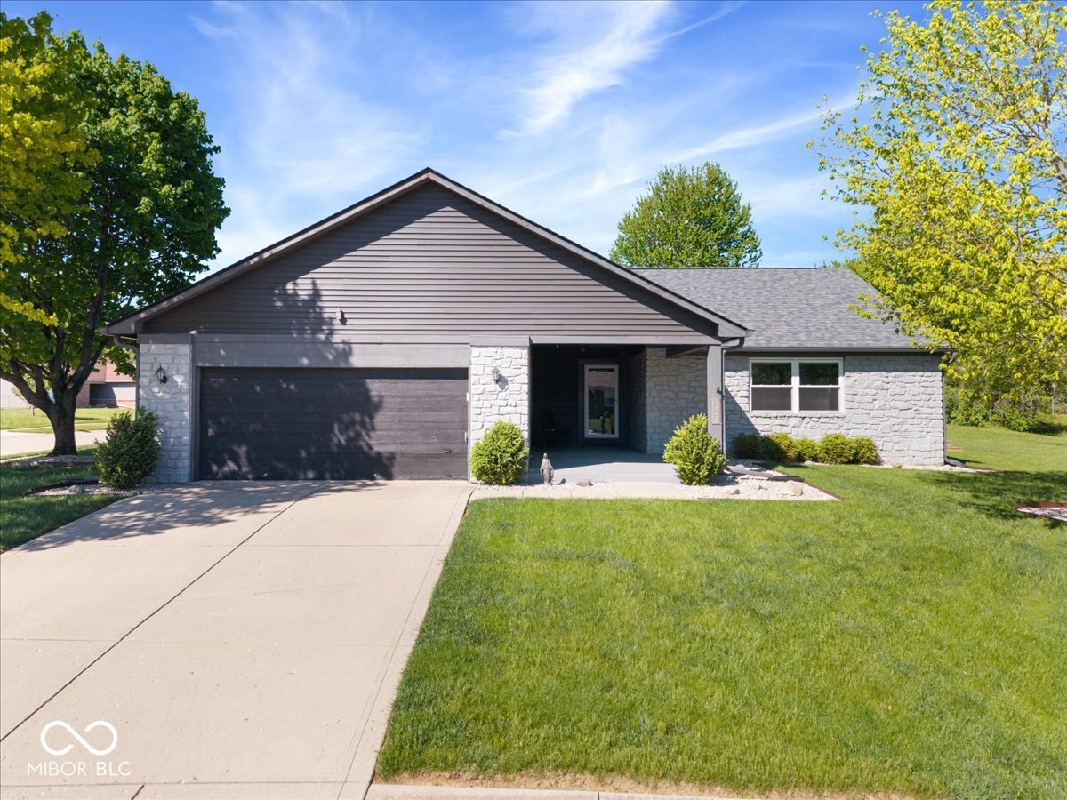 7450 Cobblestone East Drive Indianapolis IN 46236