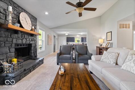 7450 Cobblestone East Drive Indianapolis IN 46236