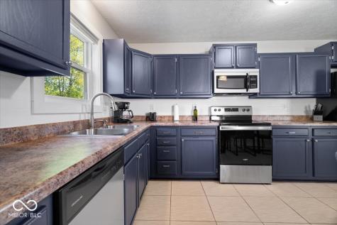 7450 Cobblestone East Drive Indianapolis IN 46236