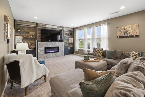 8226 Peggy Court Zionsville IN 46077