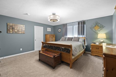 8226 Peggy Court Zionsville IN 46077