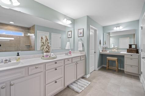 8226 Peggy Court Zionsville IN 46077
