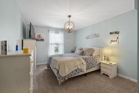 8226 Peggy Court Zionsville IN 46077