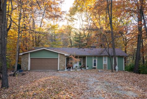 9852 N Woodland Drive Mooresville IN 46158