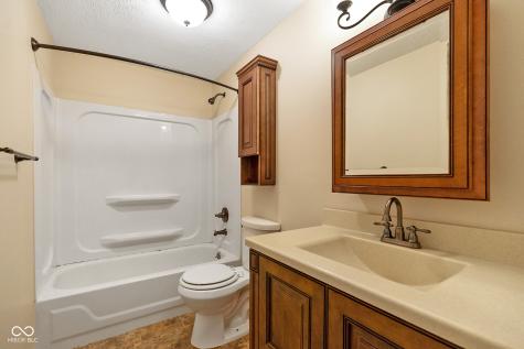 9852 N Woodland Drive Mooresville IN 46158