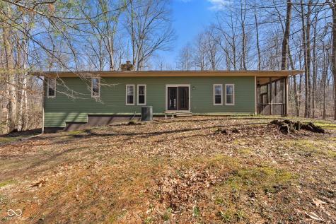 9852 N Woodland Drive Mooresville IN 46158