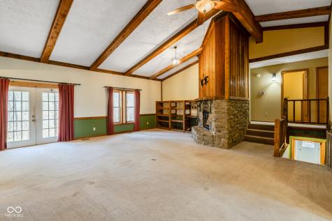 9852 N Woodland Drive Mooresville IN 46158