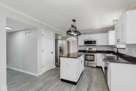 11825 Brocken Way Indianapolis IN 46229