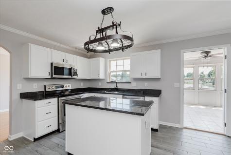 11825 Brocken Way Indianapolis IN 46229