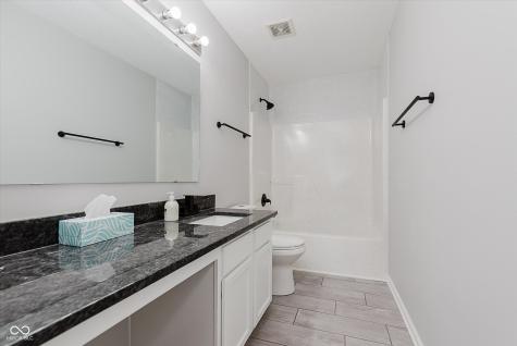 11825 Brocken Way Indianapolis IN 46229