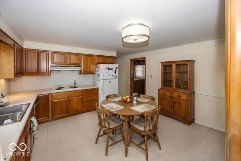 7838 W Us Highway 52 New Palestine IN 46163