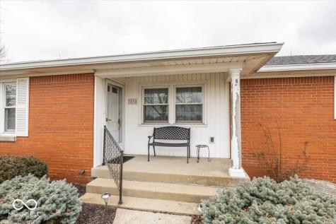 7838 W Us Highway 52 New Palestine IN 46163