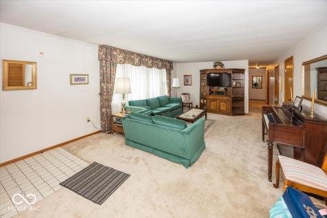 7838 W Us Highway 52 New Palestine IN 46163