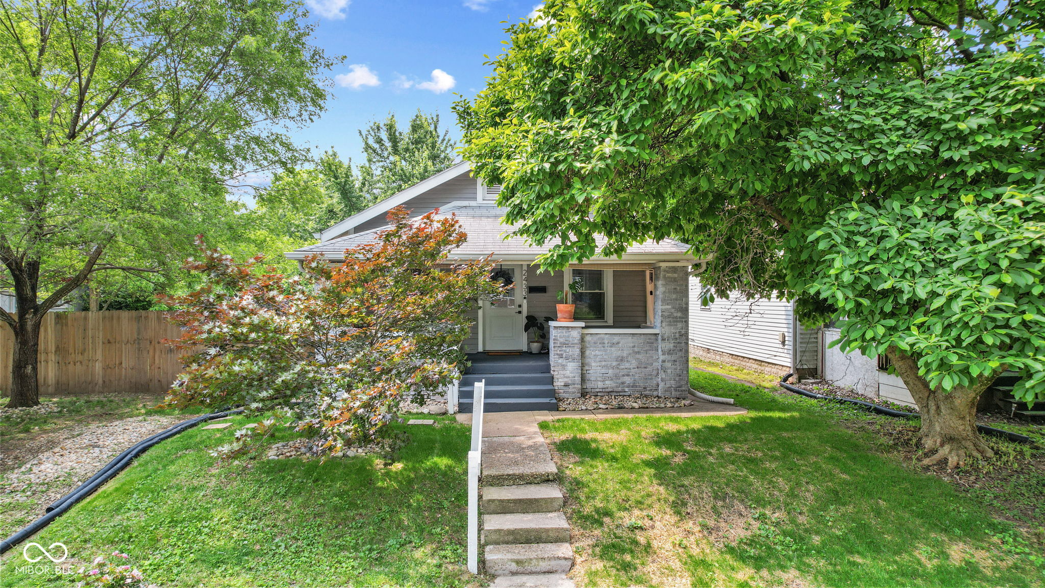 2433 E 16th Street Indianapolis IN 46201