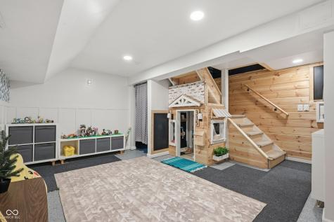 335 W Westfield Boulevard Indianapolis IN 46208