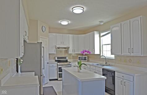 5639 Aquamarine Drive Carmel IN 46033