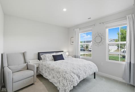 17982 Ranger Way Westfield IN 46074