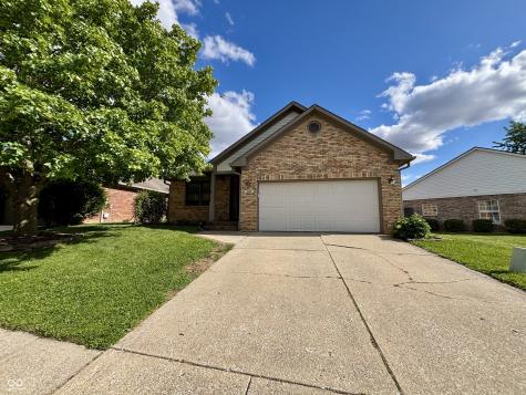 465 Polk Manor Drive Greenwood IN 46143