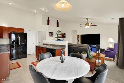 2546 Bridlewood Drive Franklin IN 46131