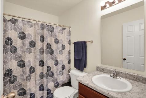 2546 Bridlewood Drive Franklin IN 46131