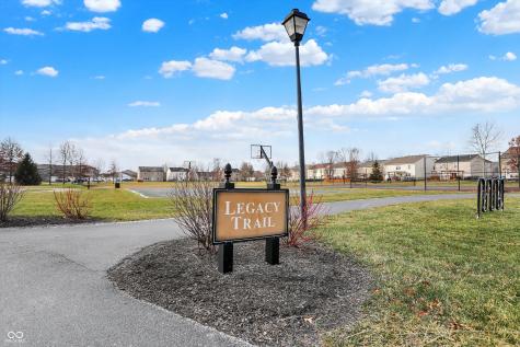 2546 Bridlewood Drive Franklin IN 46131
