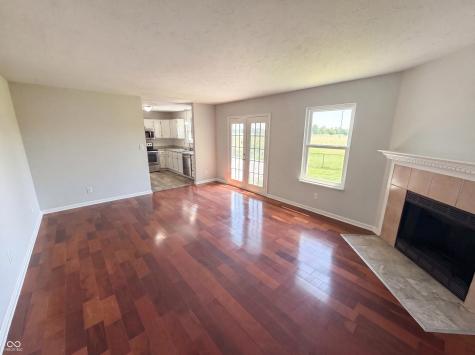 2219 Rolling Oak Drive Indianapolis IN 46214