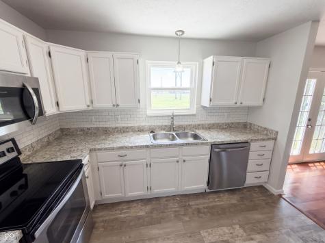 2219 Rolling Oak Drive Indianapolis IN 46214